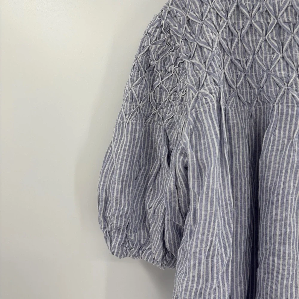 Anthropologie Textured the Liza puff sleeve smocked Blue Striped Blouse small - Picture 11 of 16